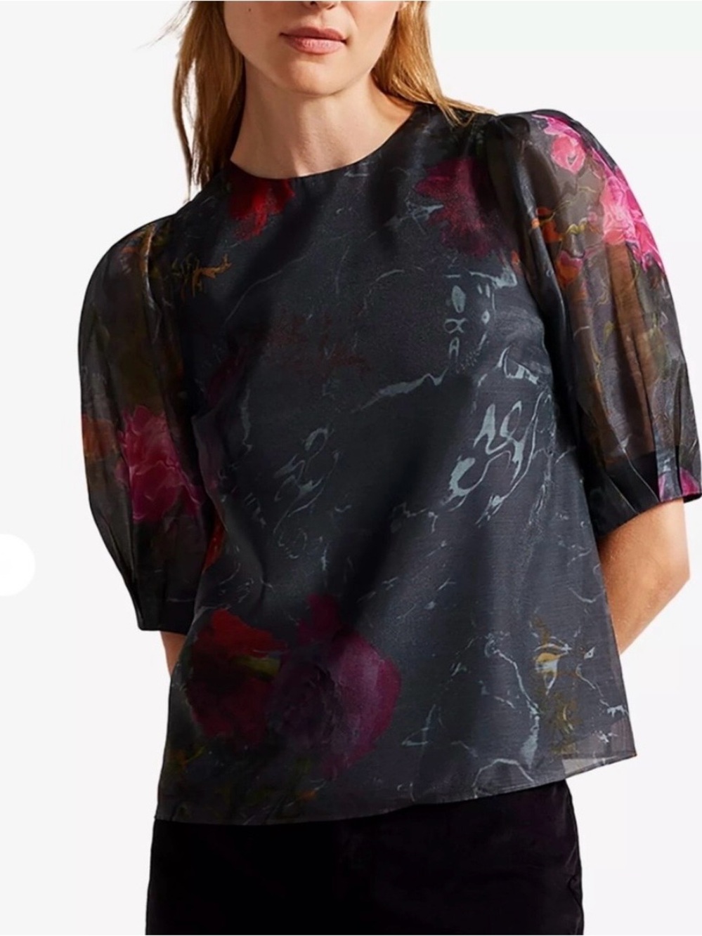 Ted Baker Women’s Puff-Sleeve Top size 1 💕